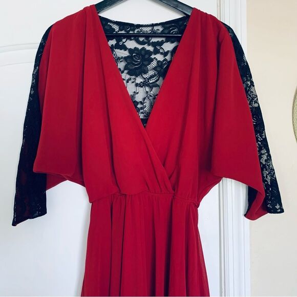 ASOS Deep Red & Black Lace Fit & Flare V-Neck Christmas Party Dress | Size: 6/S - Picture 2 of 11